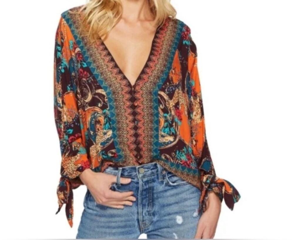 Free People Small Catch Me If You Can Top Cheetah Geometric Print Festival Light